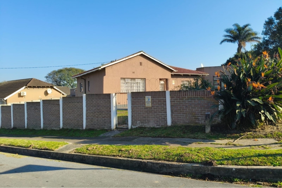 To Let 3 Bedroom Property for Rent in Cambridge Eastern Cape